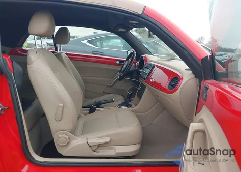 2013 Volkswagen Beetle 2.5L из США, поврежденный, VIN 3VW5P7AT3DM833682